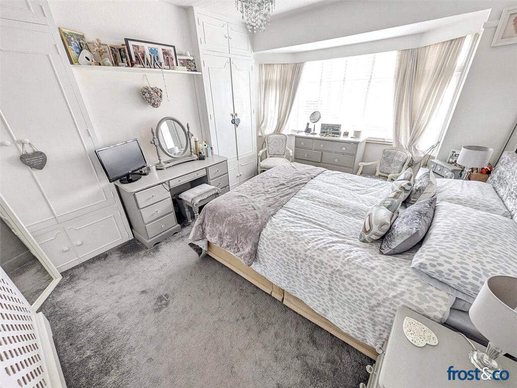 Additional image 11 of Worthington Crescent, Whitecliff, Poole, Dorset, BH14