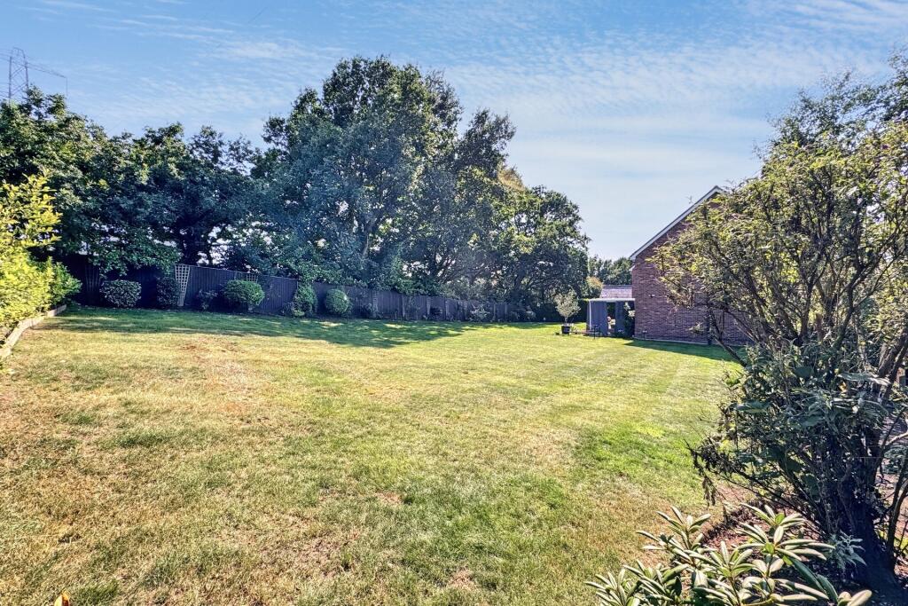 Additional image 31 of Ferndown