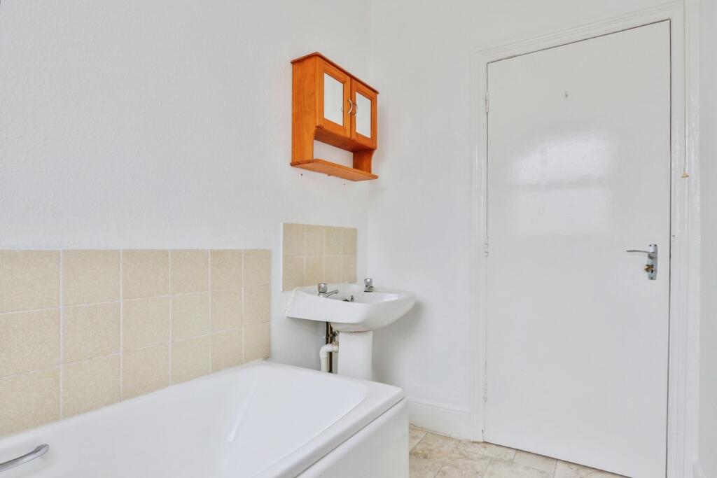 Additional image 11 of Alumhurst Road, Westbourne, Bournemouth, Dorset, BH4