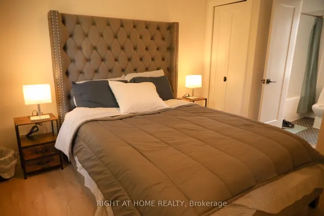 Additional image 31 of 377 Lansdowne Ave