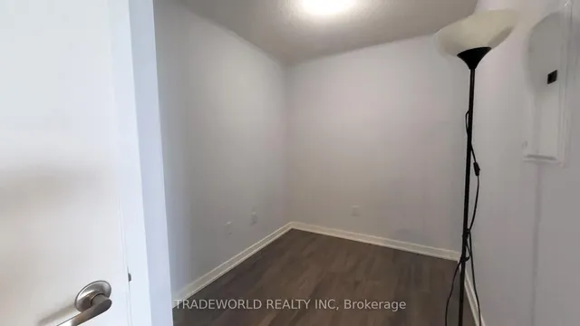 Additional image 8 of 15 Fort York Blvd Unit 2511