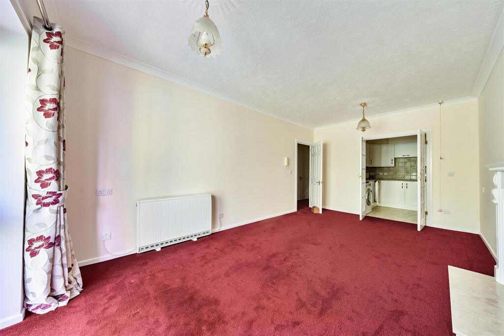 Additional image 14 of Fernlea Avenue, Ferndown