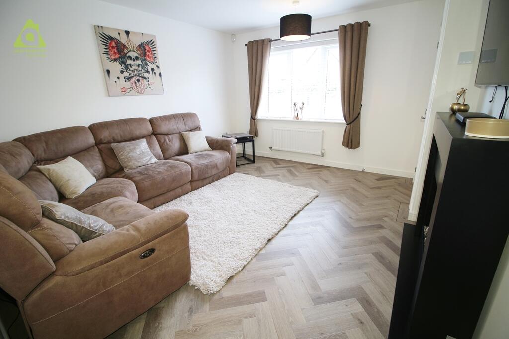 Additional image 3 of Landhey Drive, Westhoughton, BL5 3FY