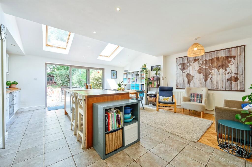 Additional image 2 of Sunnydell, St. Albans, Hertfordshire