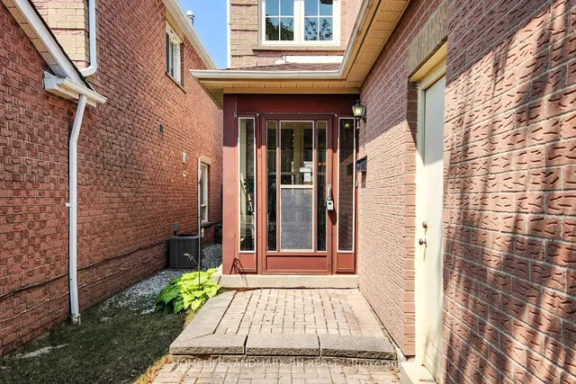 Additional image 6 of 6 Audrelane Crt