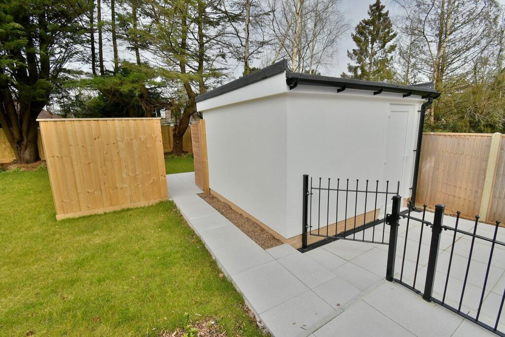 Additional image 16 of 14 Golf Links Road, Ferndown, BH22