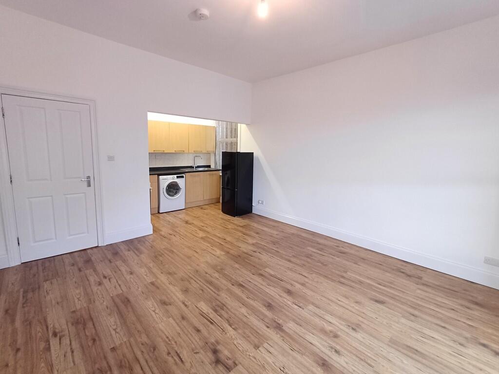 Additional image 8 of Cecil Road, Bournemouth