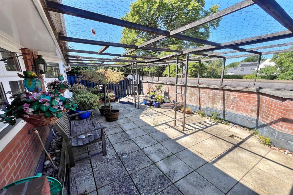 Additional image 15 of Ashley Cross