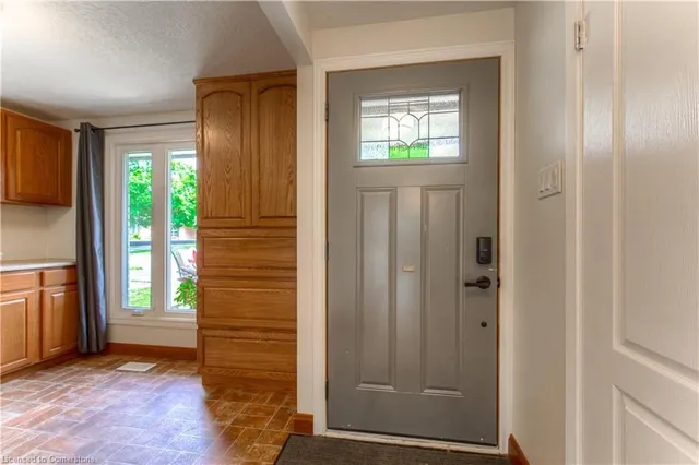 Additional image 6 of 30 Pepperwood Cres