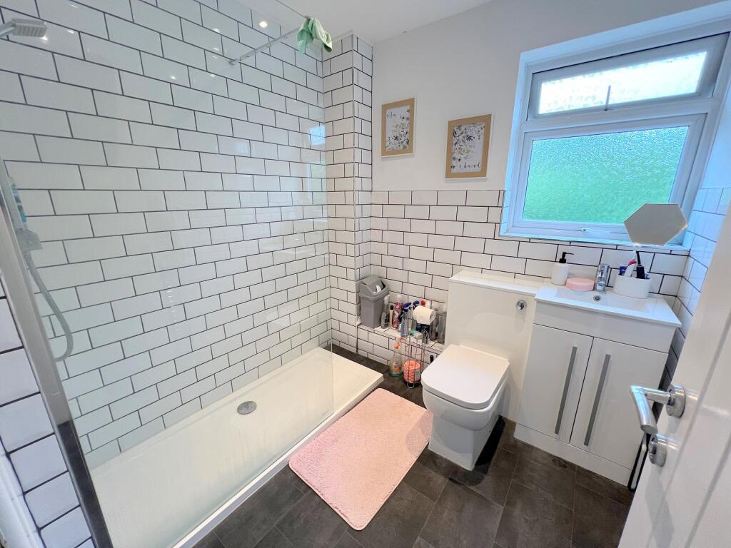 Additional image 12 of Clover Court, Ashley, New Milton, Hampshire. BH25 5XX