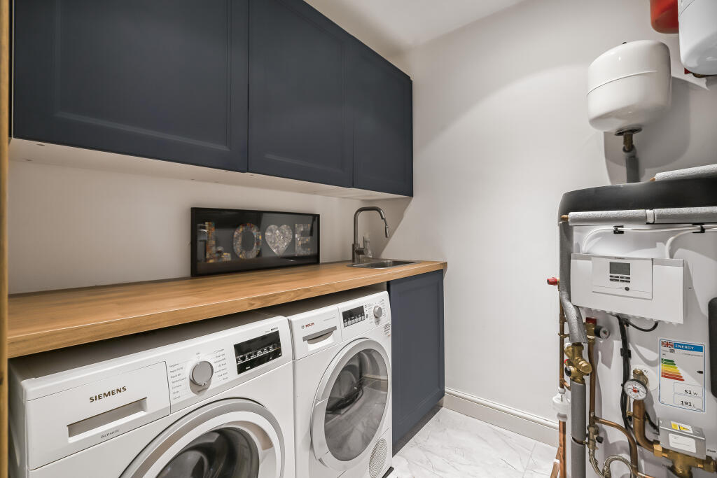 Additional image 12 of Twelve Acres, Welwyn Garden City, Hertfordshire, AL7