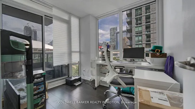 Additional image 24 of 25 Lower Simcoe St Unit 918