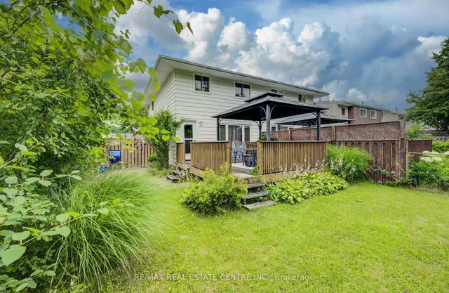 Additional image 38 of 65 Selkirk Dr