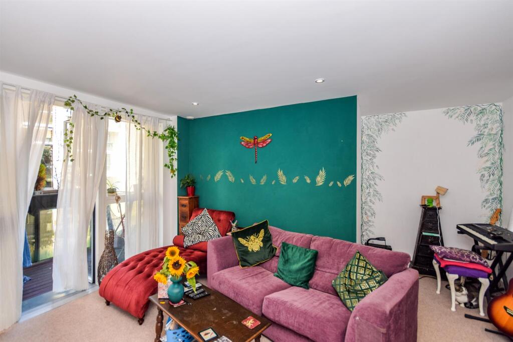 Additional image 3 of Temple House, Fleet Street, Brighton, West Sussex