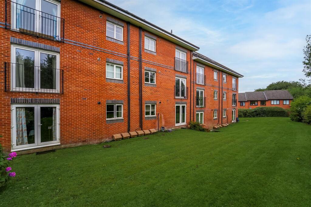 Additional image 11 of Broadoaks, Bury