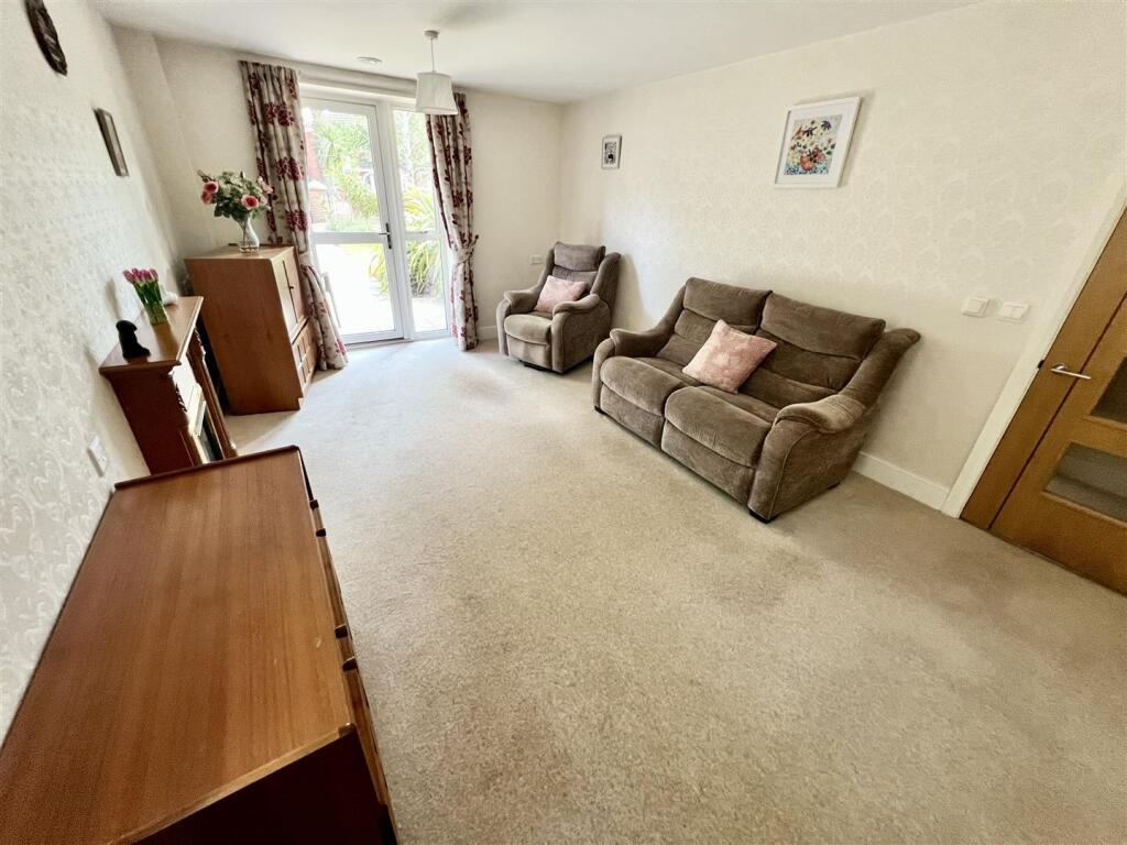 Additional image 4 of Stratford Road, Shirley, Solihull