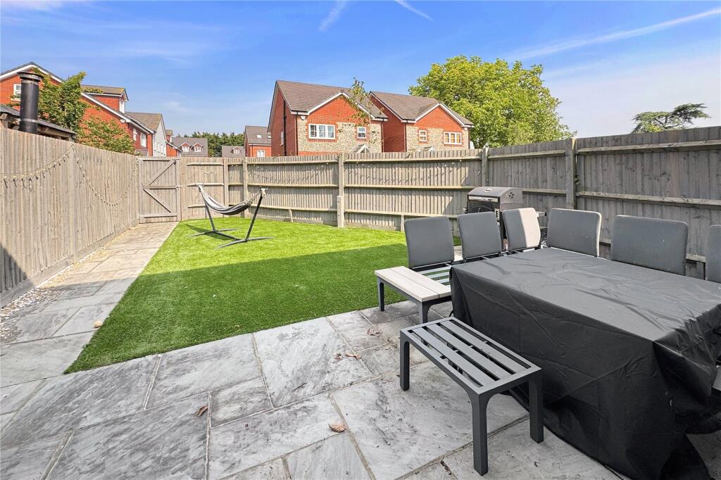 Additional image 16 of Quiet Waters Close, Angmering, West Sussex