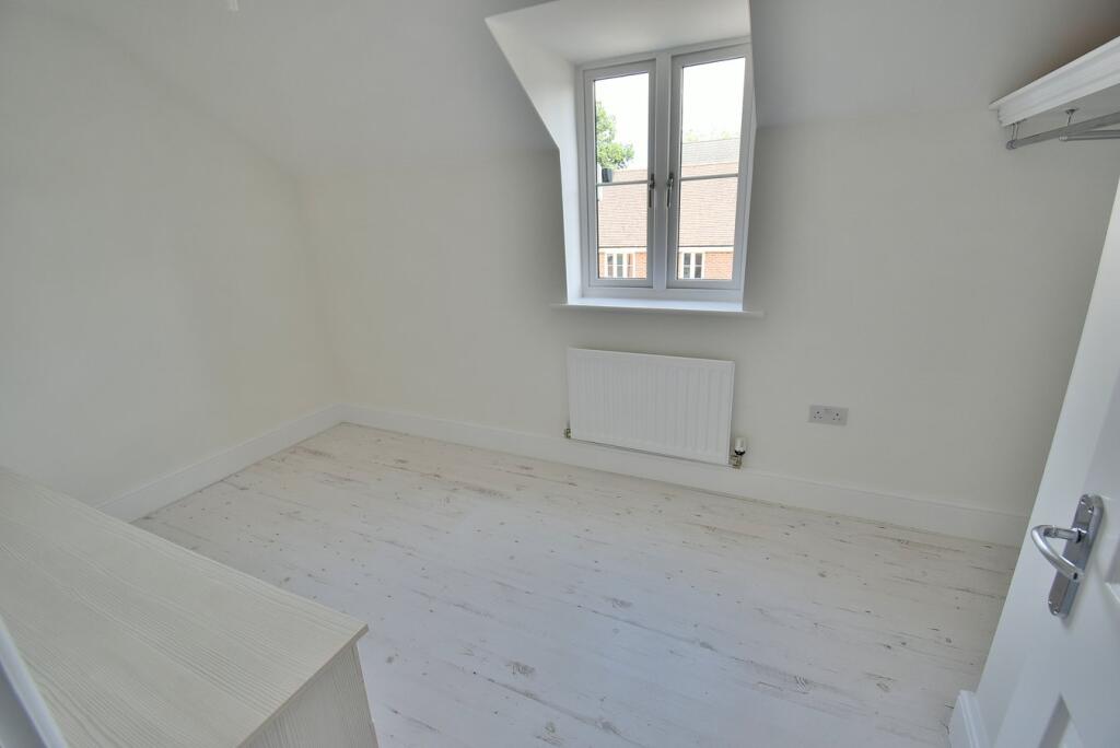 Additional image 15 of White Oaks Close, Ferndown, BH22