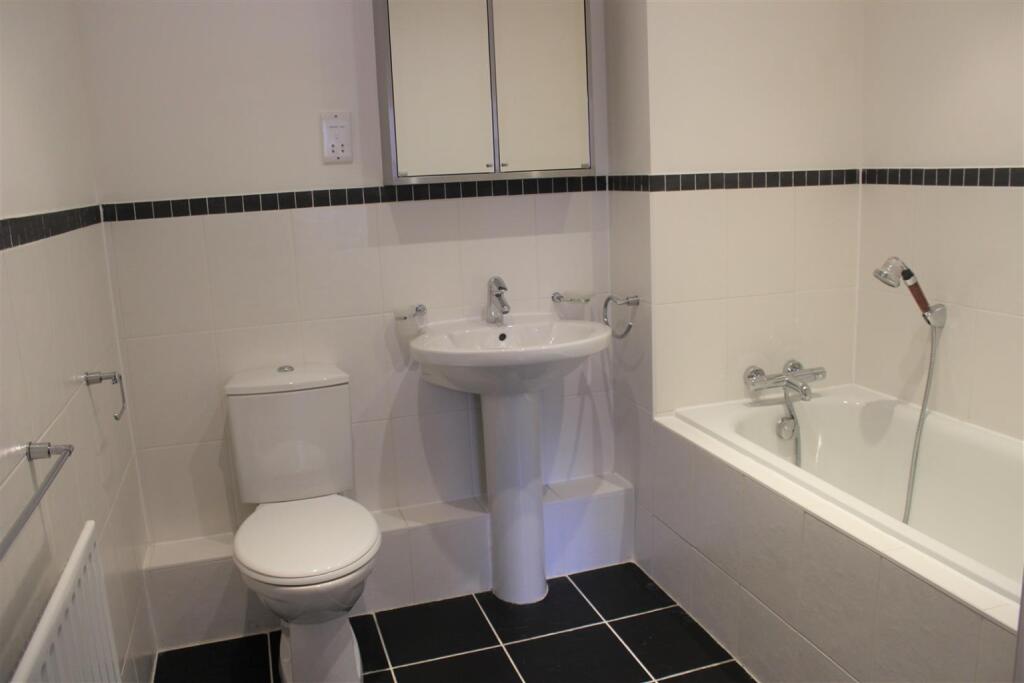 Additional image 9 of Acorn Court, Beningfield Drive, London Colney, St. Albans, Hertfordshire, AL2 1GE