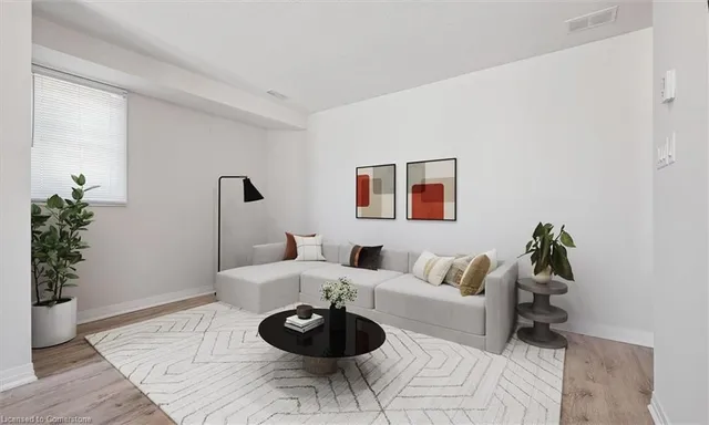 Additional image 5 of 1989 Ottawa St Unit 21B