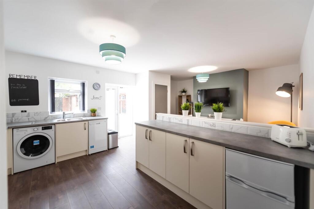 Additional image 3 of Mayfield Avenue, Bolton