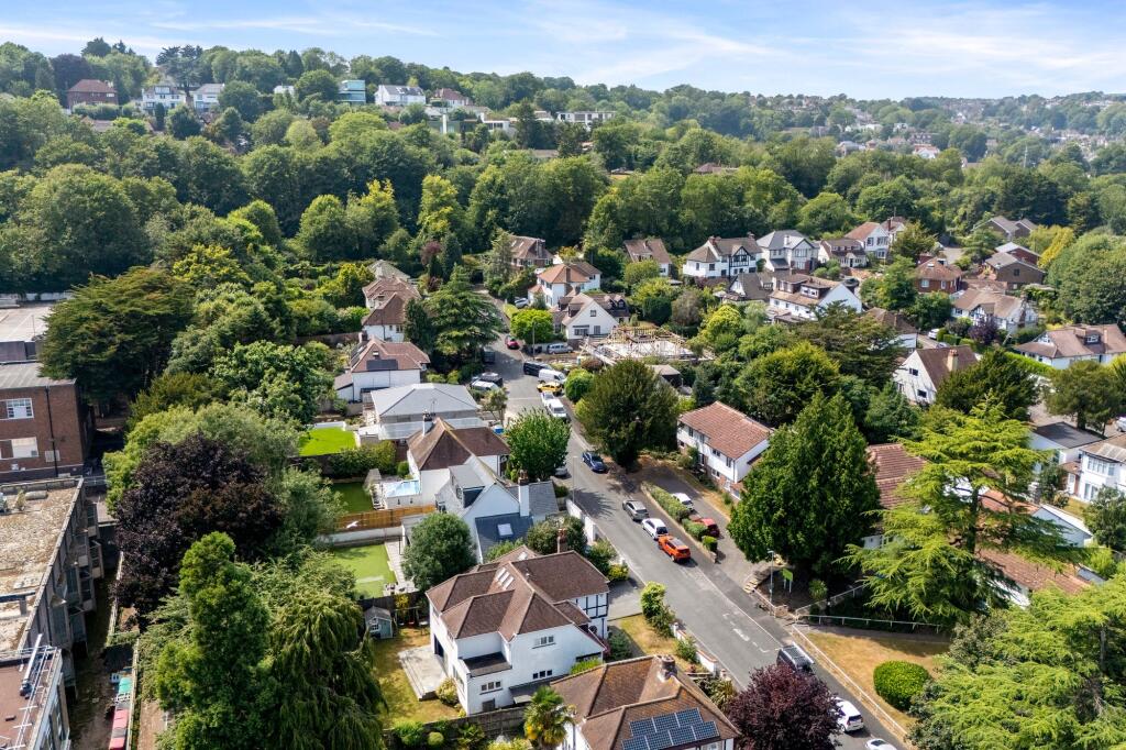 Additional image 35 of Cedars Gardens, Brighton, BN1