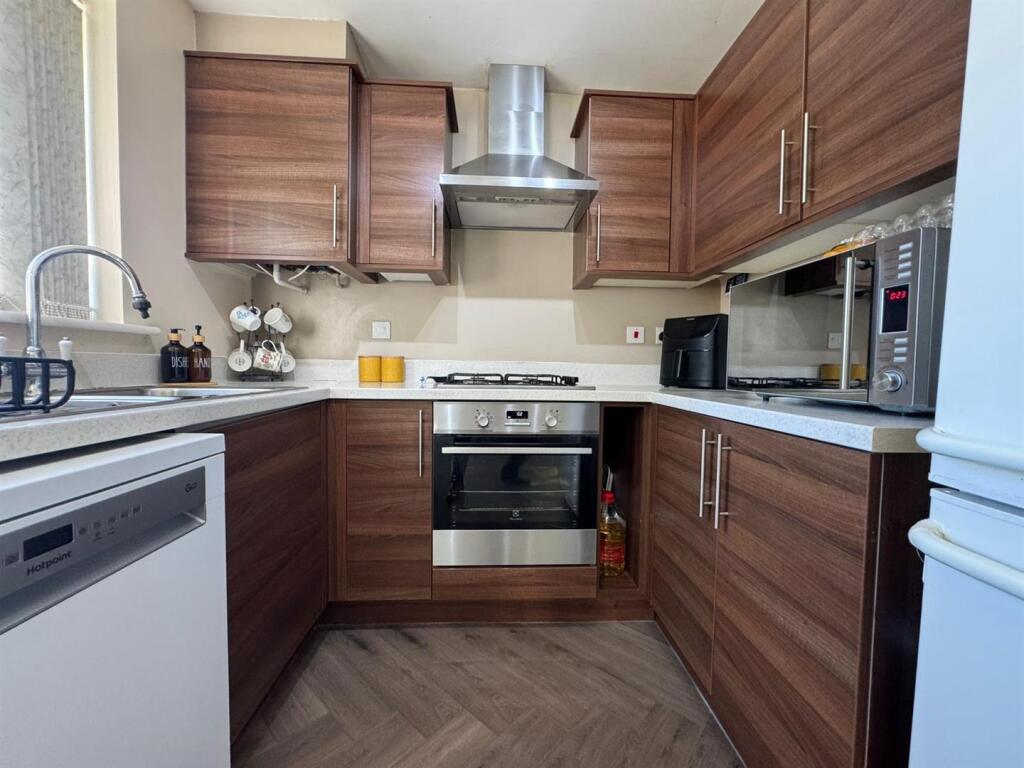 Additional image 6 of Dukes Avenue, Bradford