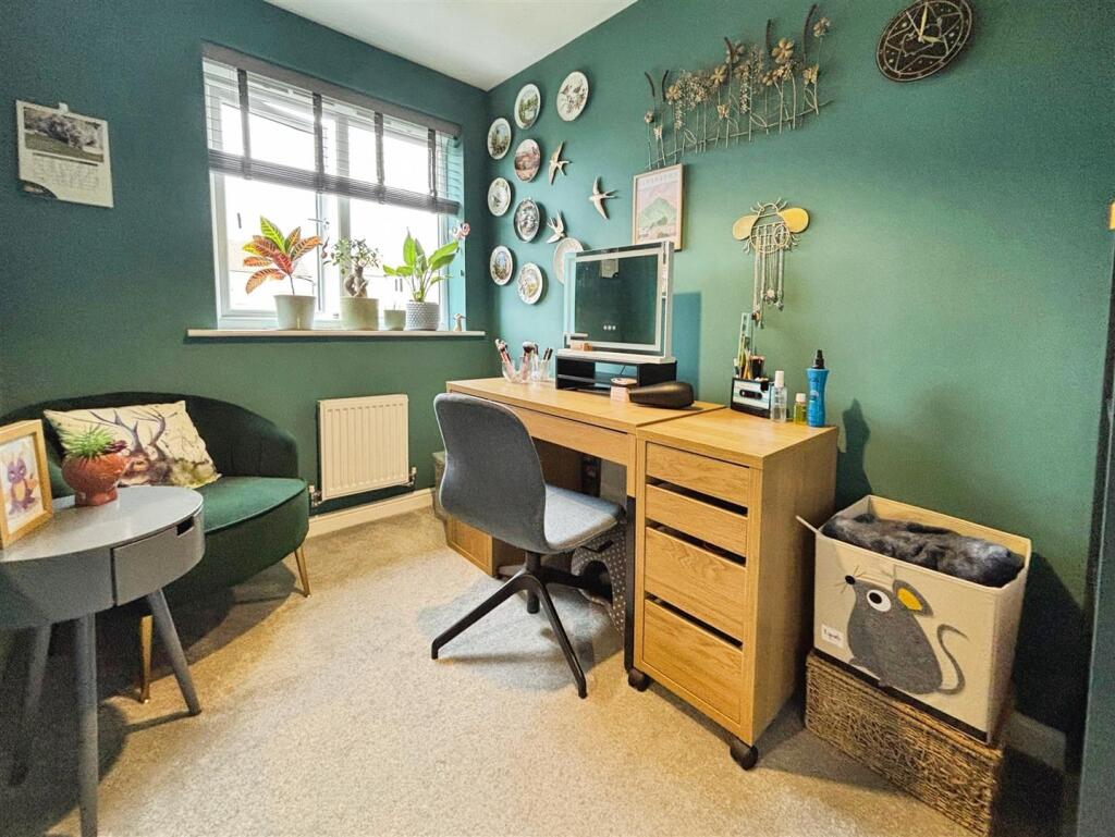 Additional image 15 of Blackthorne Close, Bradford, BD2 3DZ