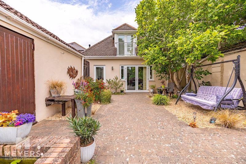 Additional image 18 of Redhill Drive, Redhill, BH10