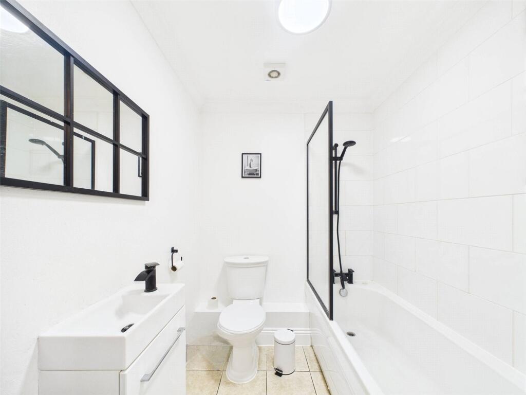 Additional image 7 of Holdenhurst Road, Bournemouth, Dorset, BH8