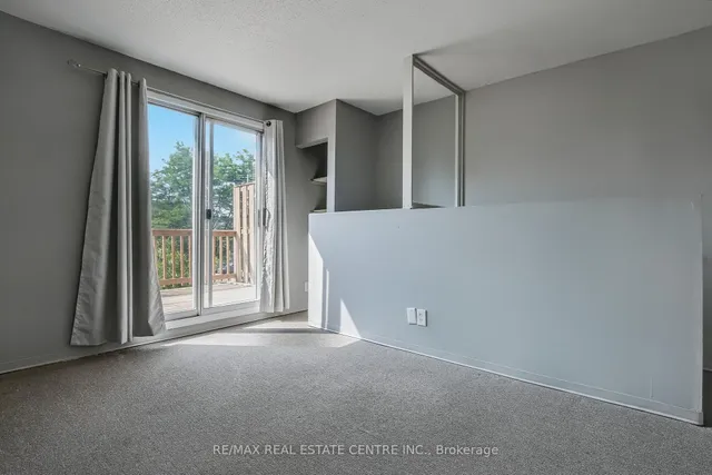 Additional image 17 of 67 Valleyview Rd Unit 35