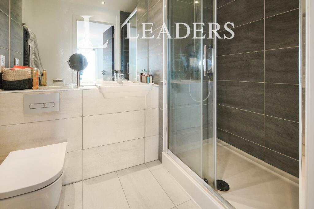 Additional image 9 of Sirius