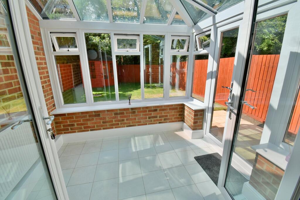 Additional image 7 of White Oaks Close, Ferndown, BH22