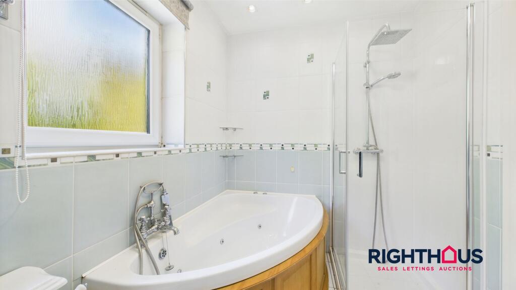 Additional image 16 of Badgers Way, Bradford, BD2