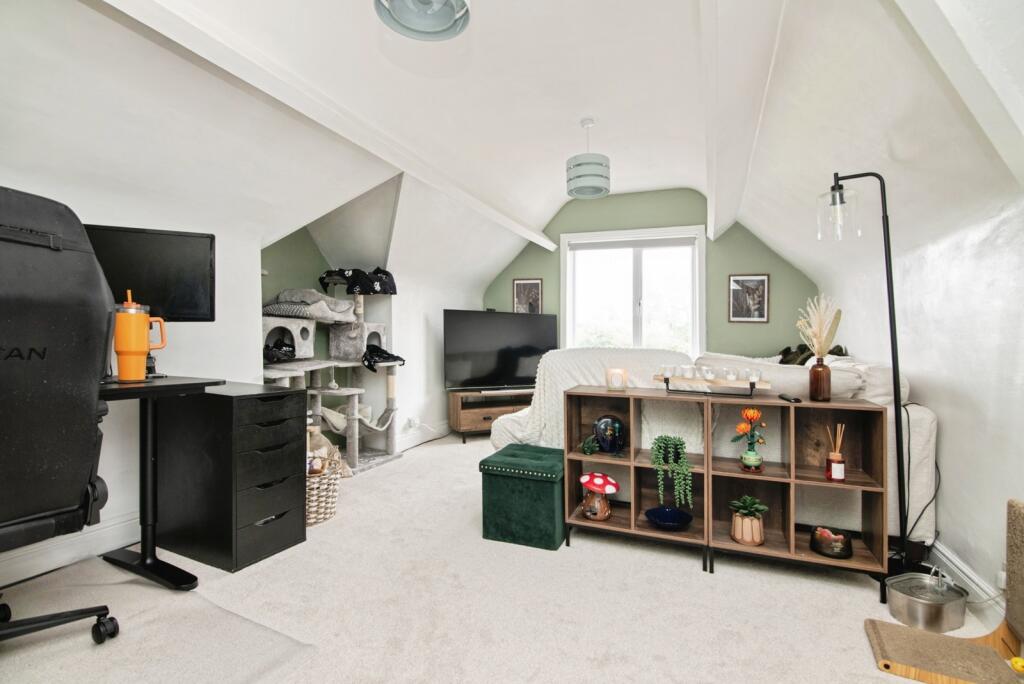 Additional image 5 of Bromsgrove Road, Redditch, Worcestershire, B97