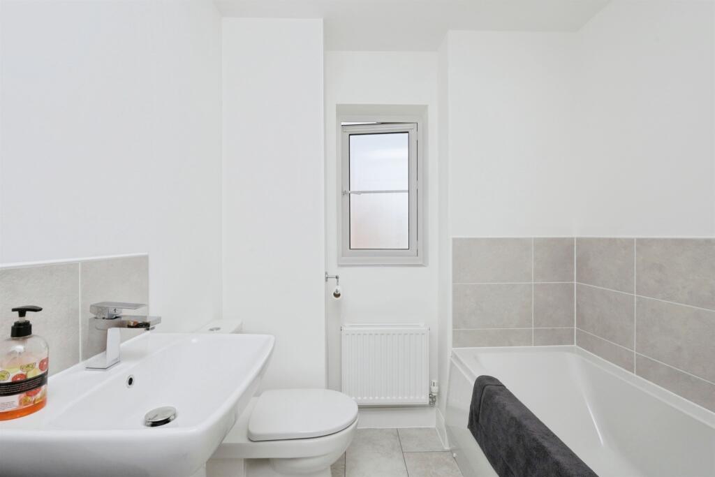 Additional image 13 of Cowshall Crescent, Eastbourne