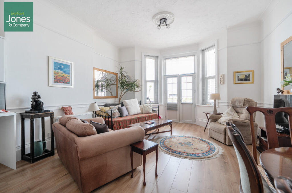 Marine Parade, Worthing, West Sussex, BN11