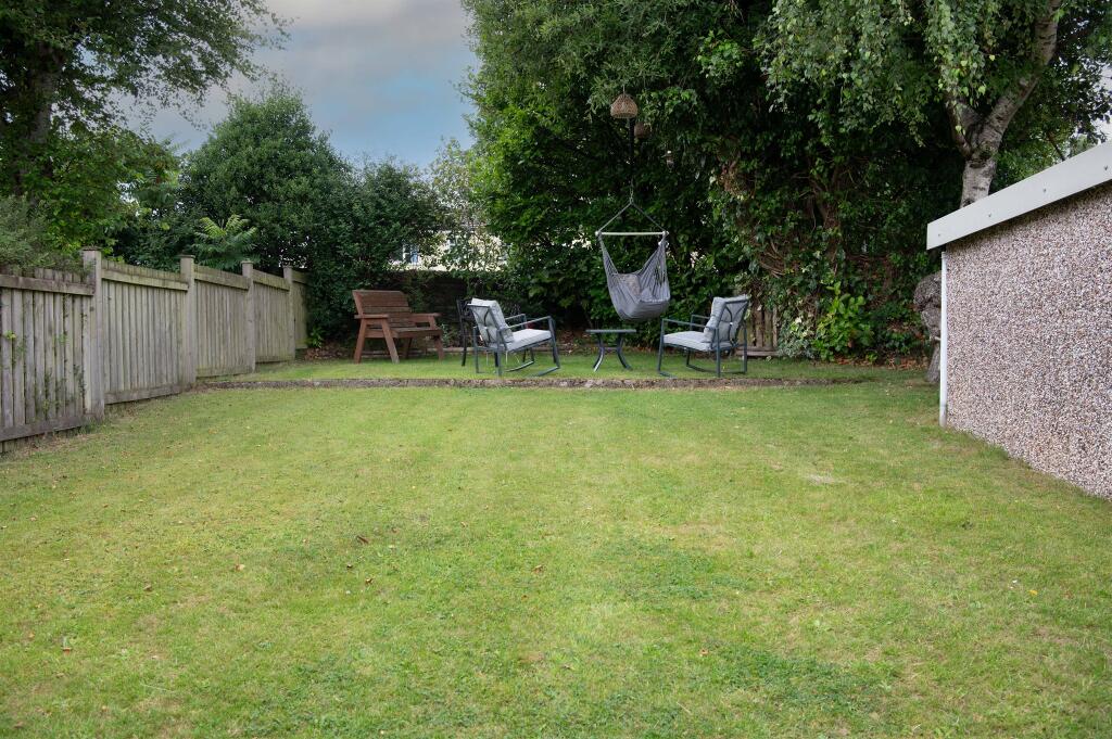 Additional image 15 of Moffat Close, Bradford