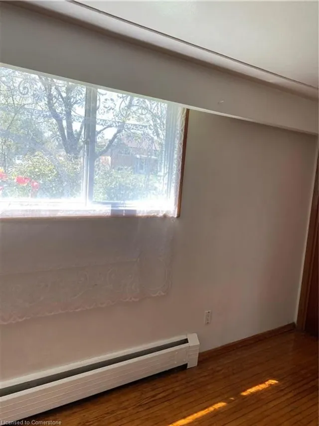 Additional image 6 of 126 Clive Rd