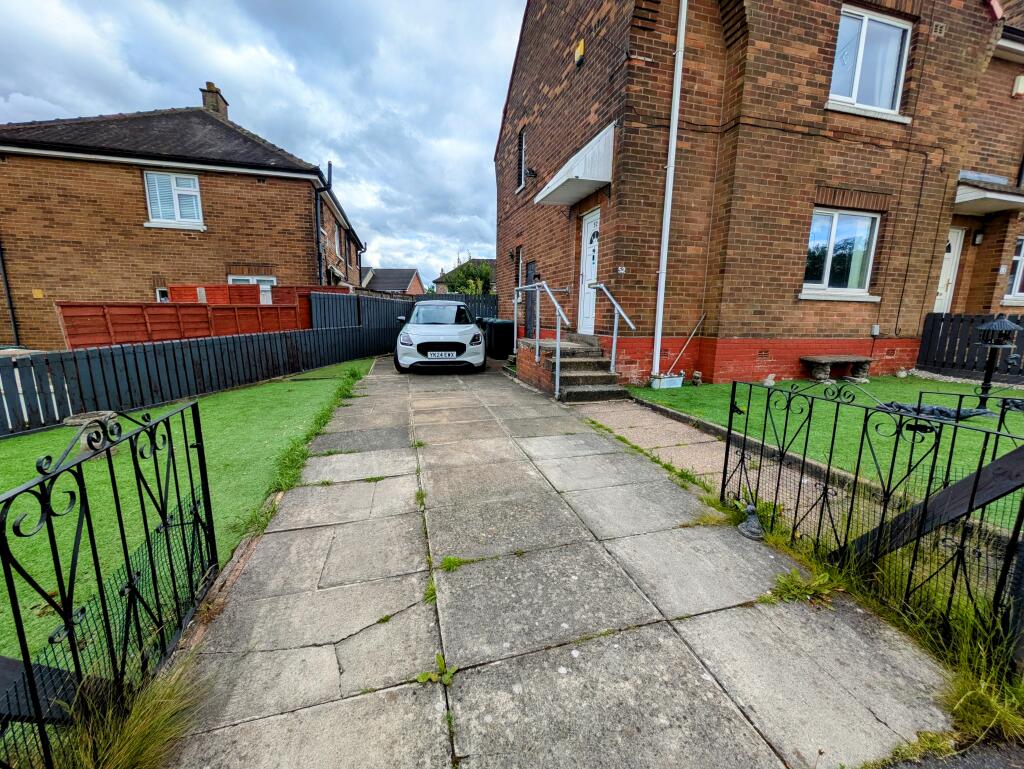 Additional image 18 of Abb Scott Lane, Bradford, BD6