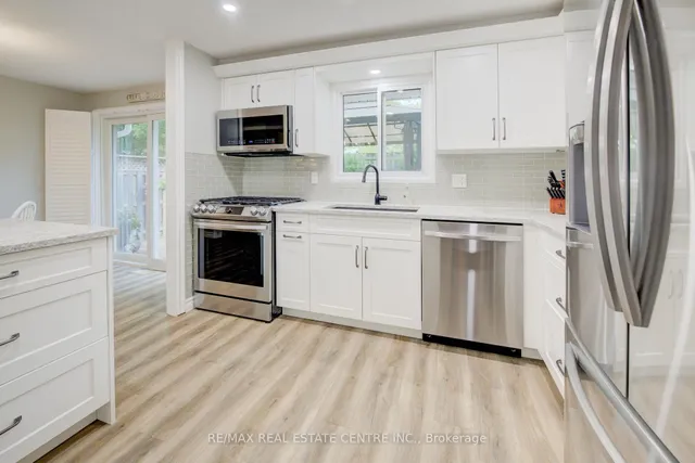 Additional image 16 of 96 Manor Dr