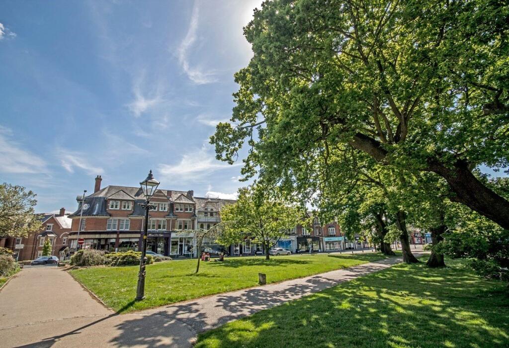 Additional image 9 of Commercial Road, Ashley Cross, Poole, Dorset, BH14