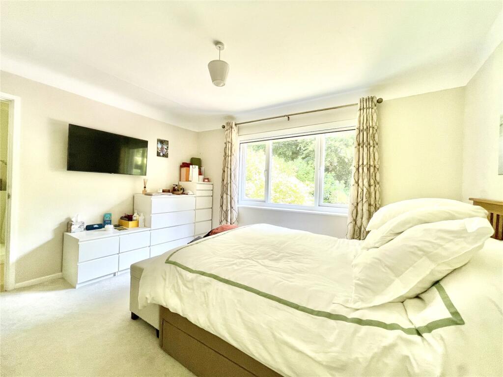 Additional image 10 of Hinton Wood Avenue, Highcliffe On Sea, Christchurch, Dorset, BH23