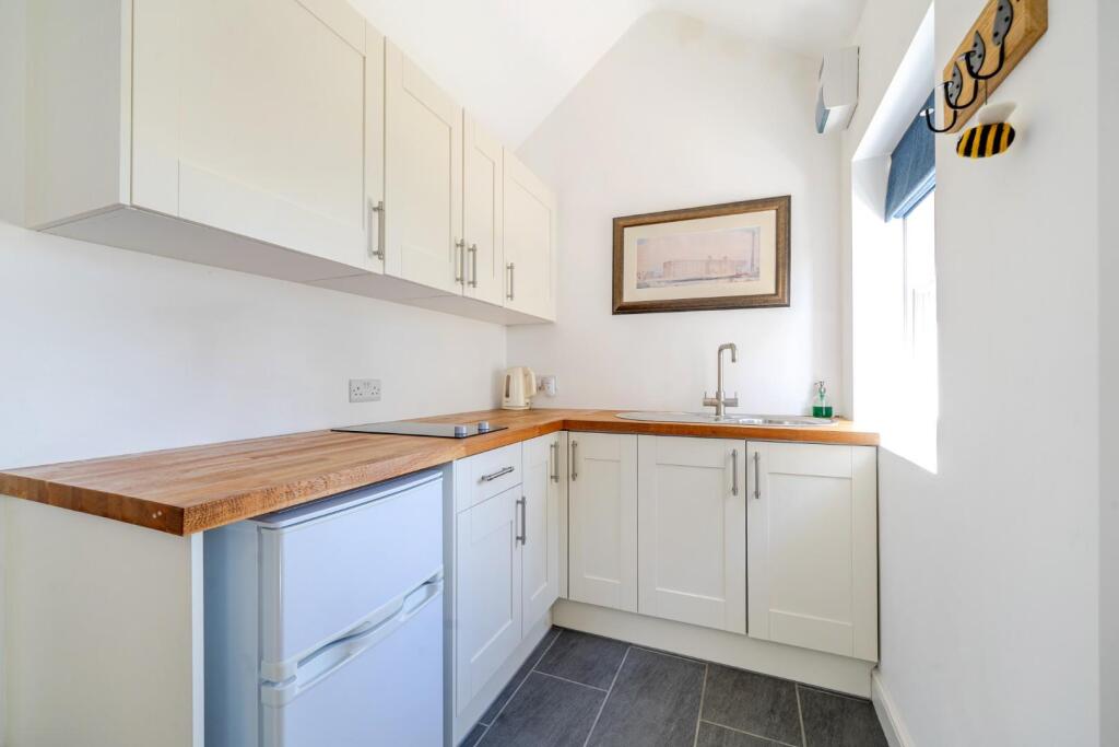 Additional image 21 of Waterways Lodge, Winterburn, Skipton