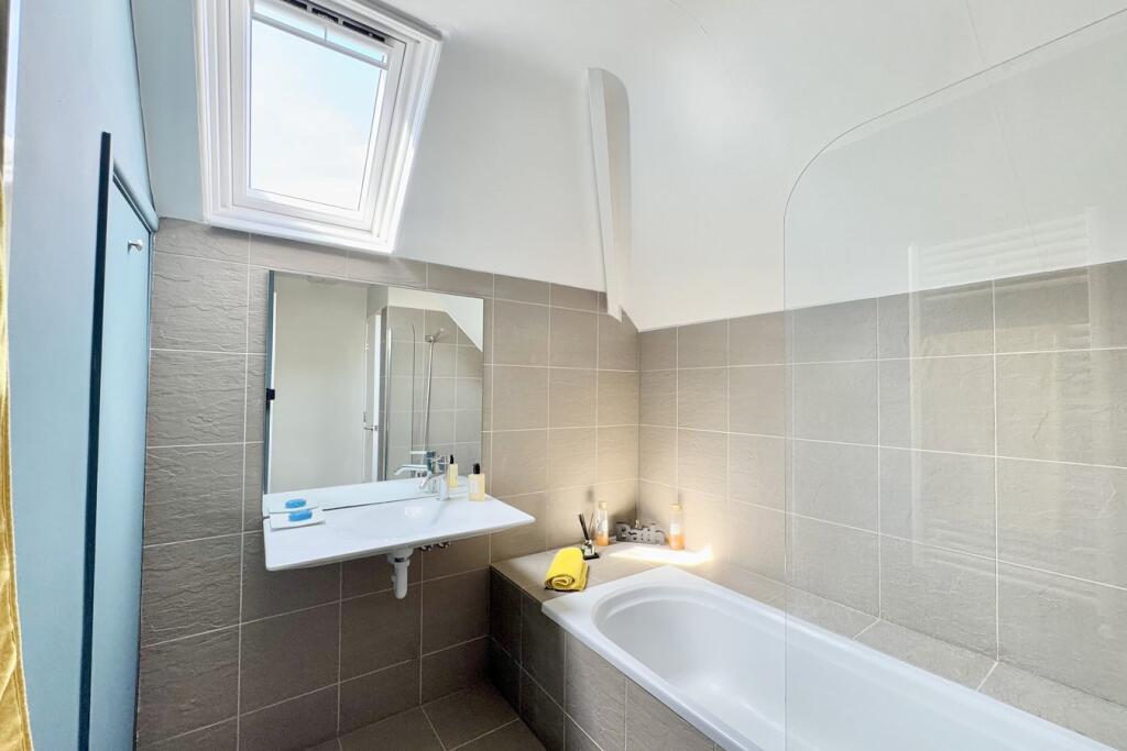 Additional image 31 of Berwick Road, Talbot Woods, Bournemouth, BH3