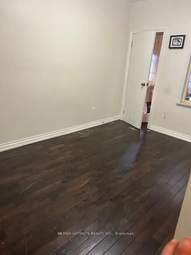 Additional image 15 of 31 St. Clair Gdns