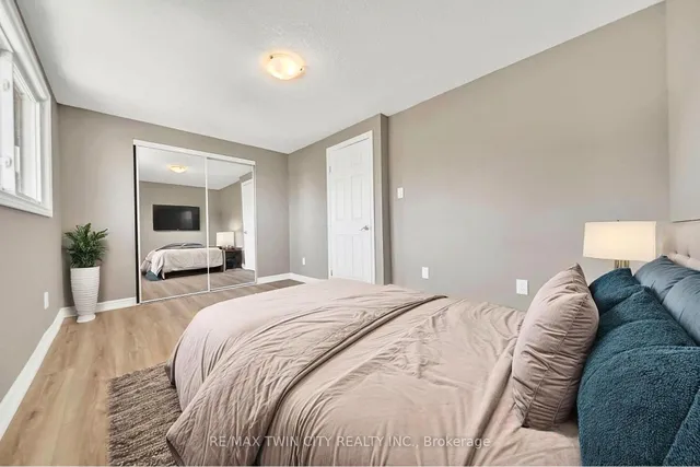 Additional image 14 of 28 Uxbridge Cres