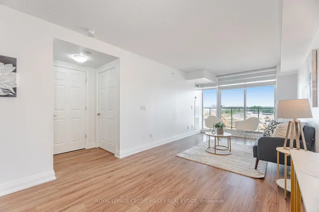 Additional image 15 of 565 Wilson Ave Unit W409