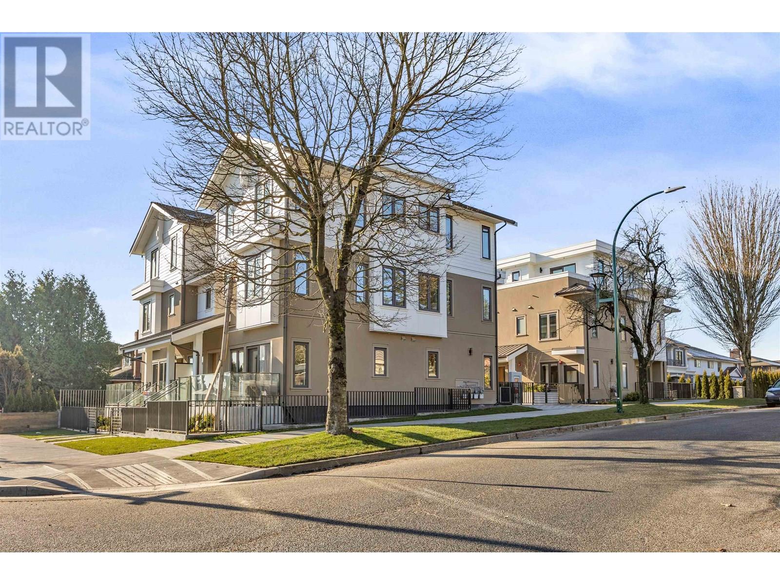 1008 W 52ND AVENUE|Vancouver, British Columbia V6P1H5