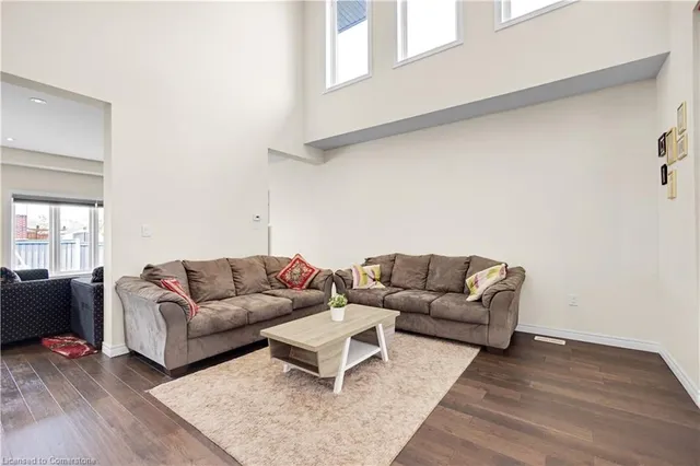 Additional image 9 of 38 Elmbank Trail